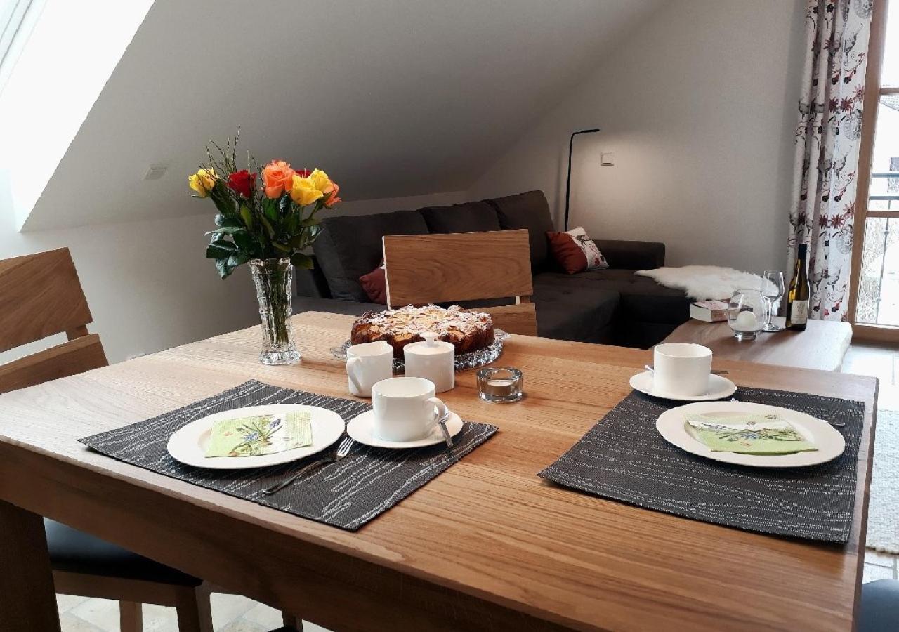 Landhof Sedlmair Apartamento Gilching Exterior foto