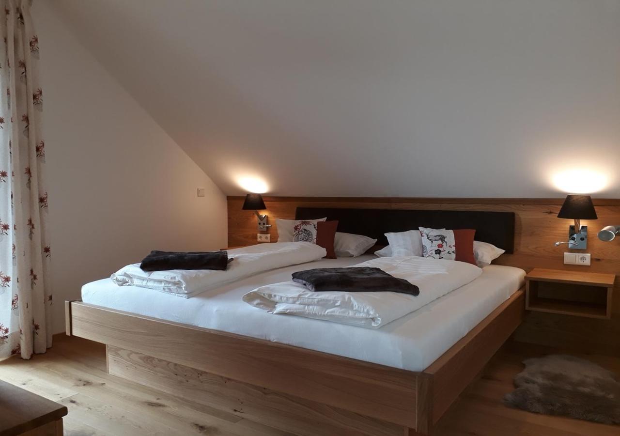 Landhof Sedlmair Apartamento Gilching Exterior foto