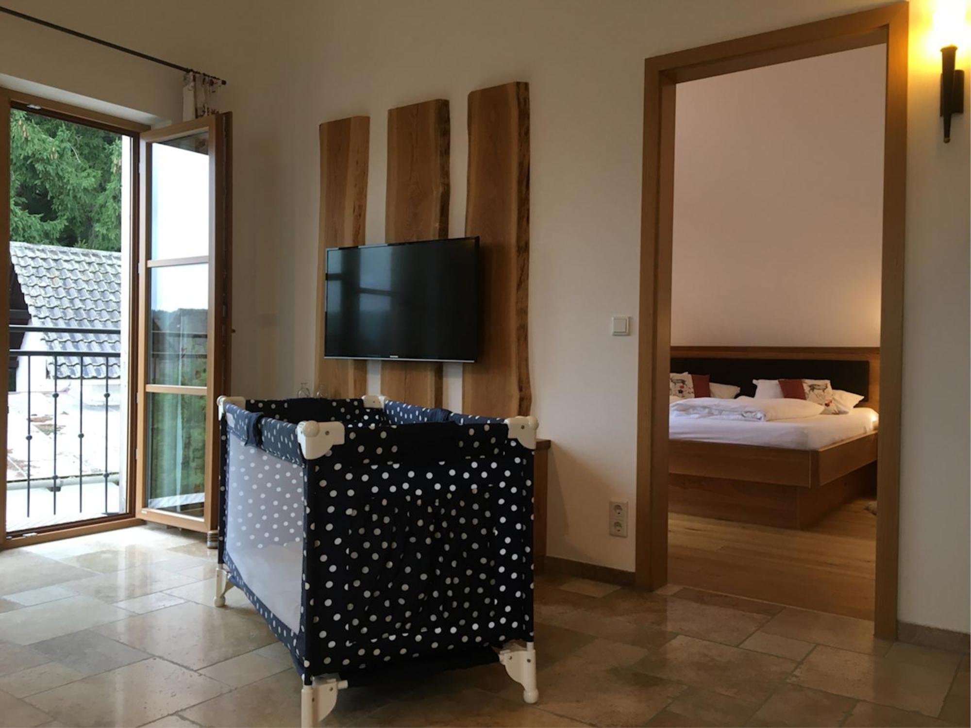 Landhof Sedlmair Apartamento Gilching Exterior foto